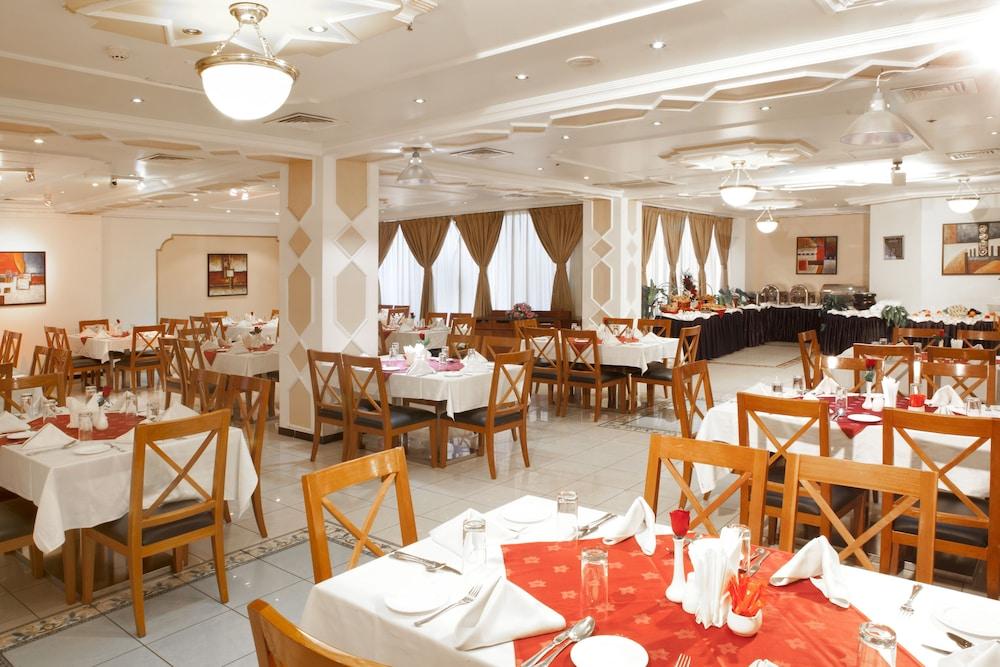 Landmark Hotel Dubai Exterior photo